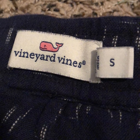 Vineyard Vines Shorts - Picture 4 of 4